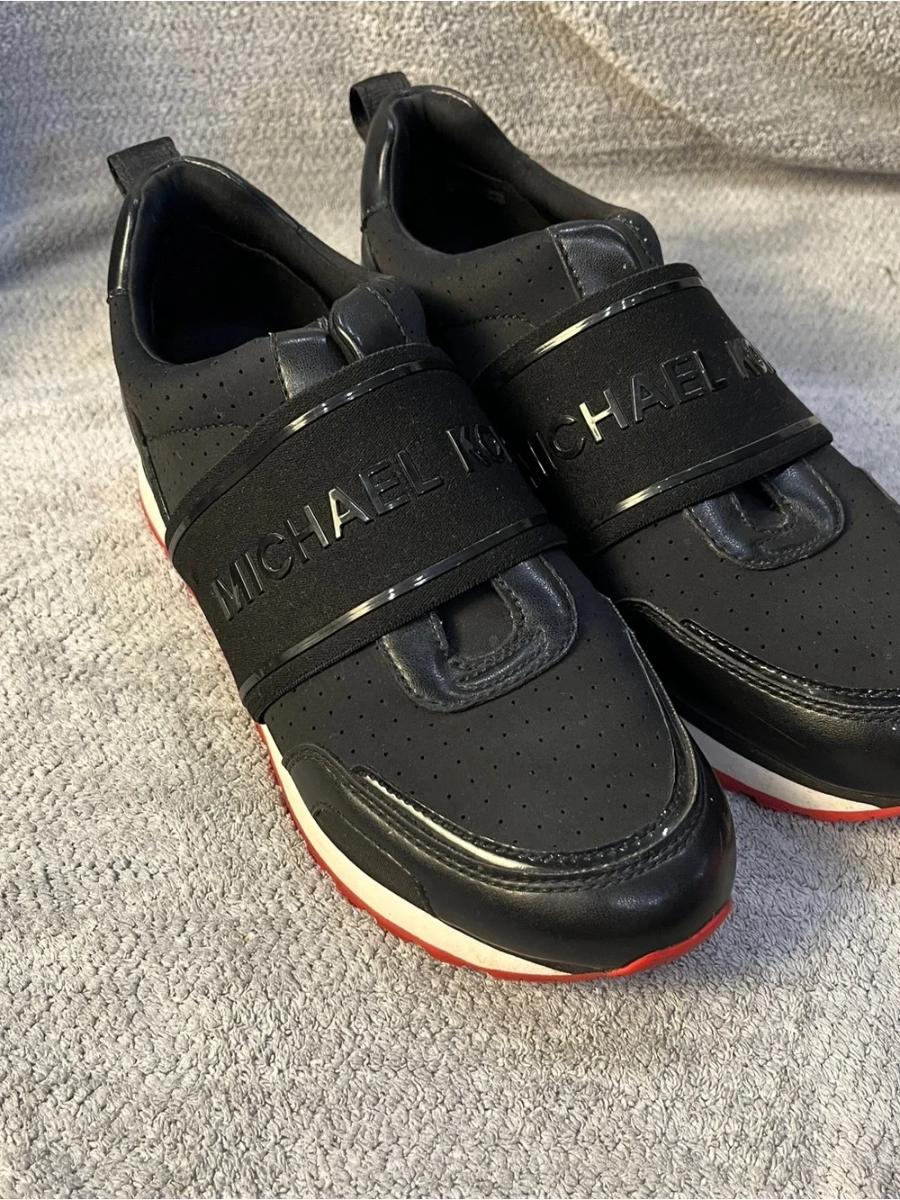 Michael Kors black and red teddi sneakers excellent women’s size 8
